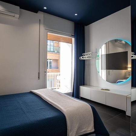 Skyhouse Beverello Neapel Exterior foto